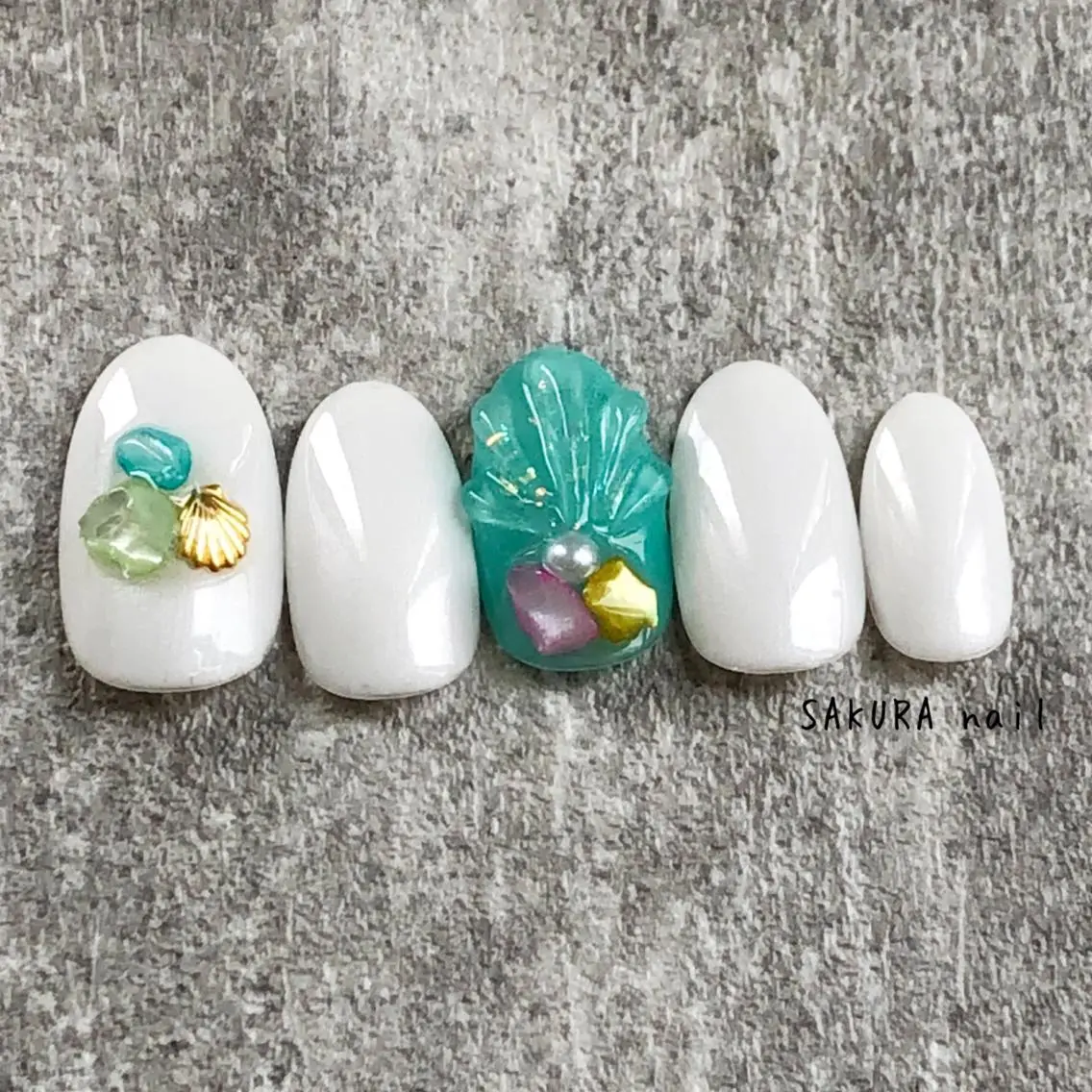 ネイル ハンドネイル SAKURA nailのネイルデザイン