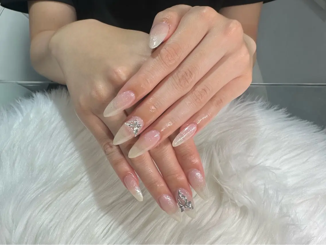 ネイル グラデーション ラメ(グリッター) Viel💅 〜yuki〜のネイルデザイン
