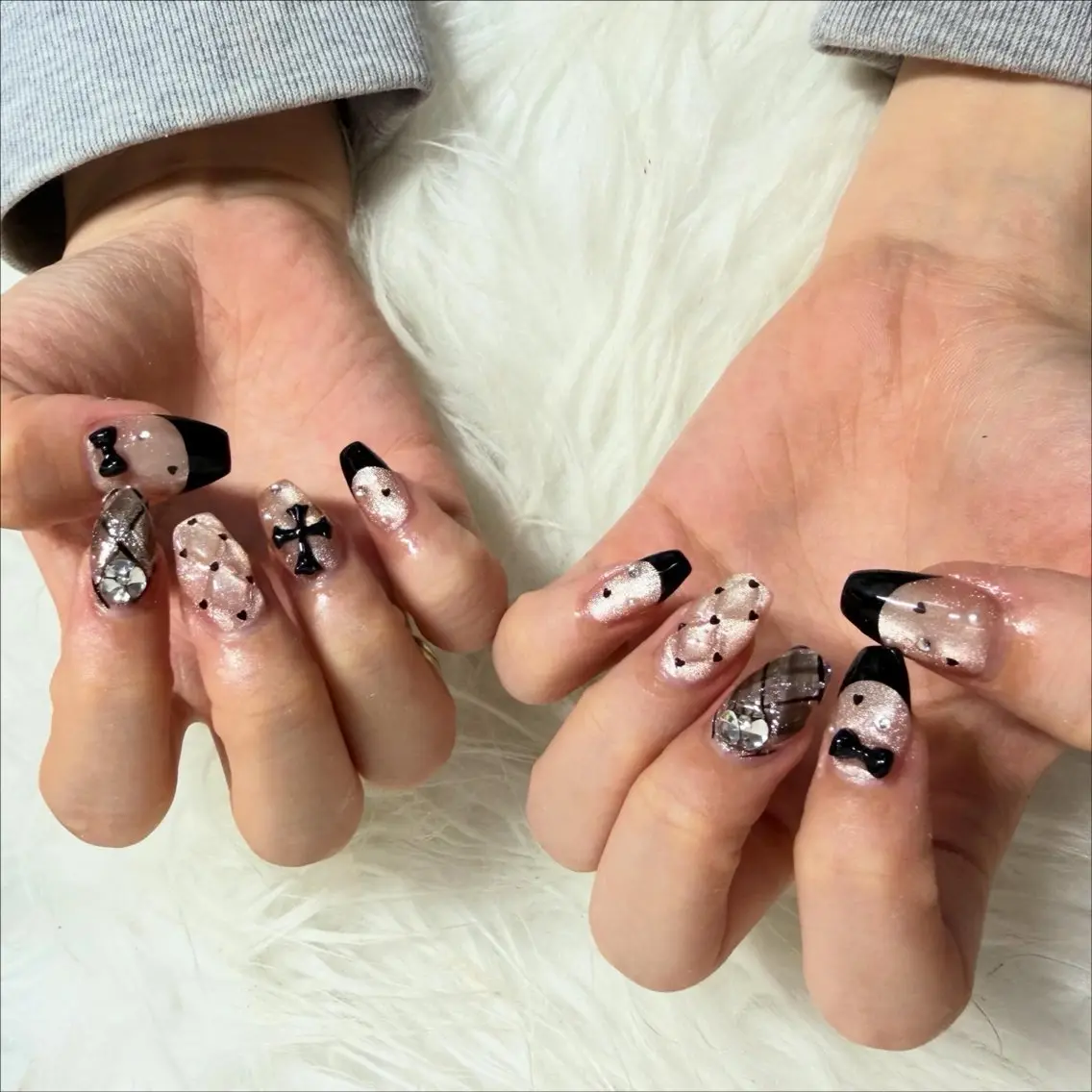 セミロング ハンドネイル mao .のネイルデザイン