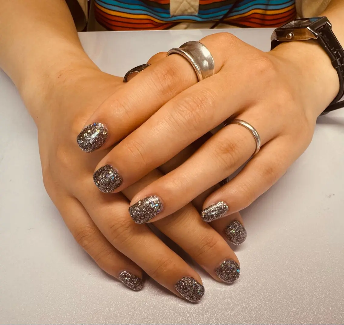 ネイル ワンカラーネイル R Bella Nailのネイルデザイン