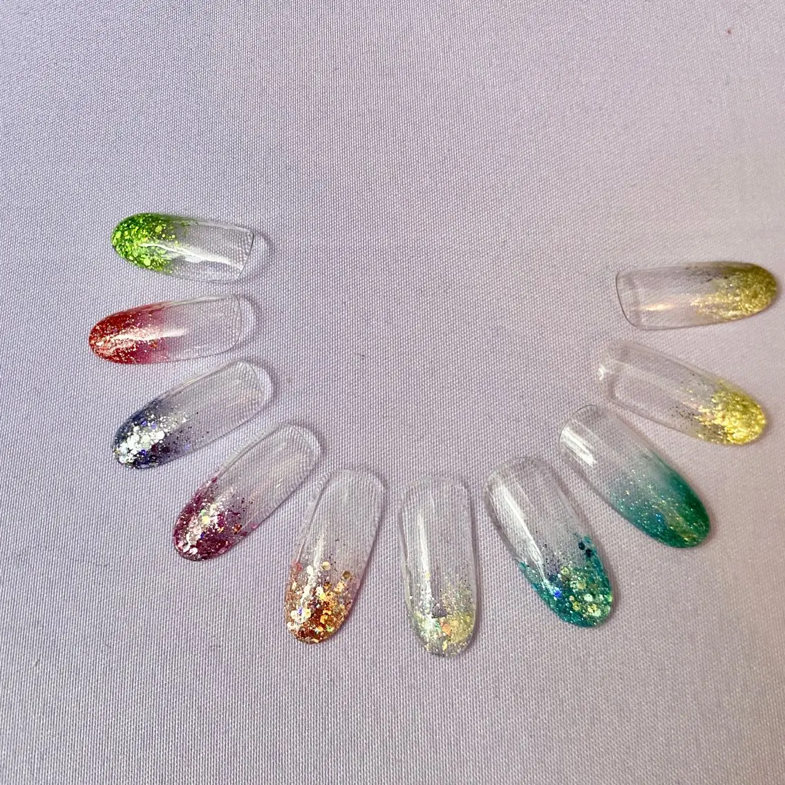 💜ラメグラデーション💜✨オフ込み💅10色からお選びいただけます❣️の写真