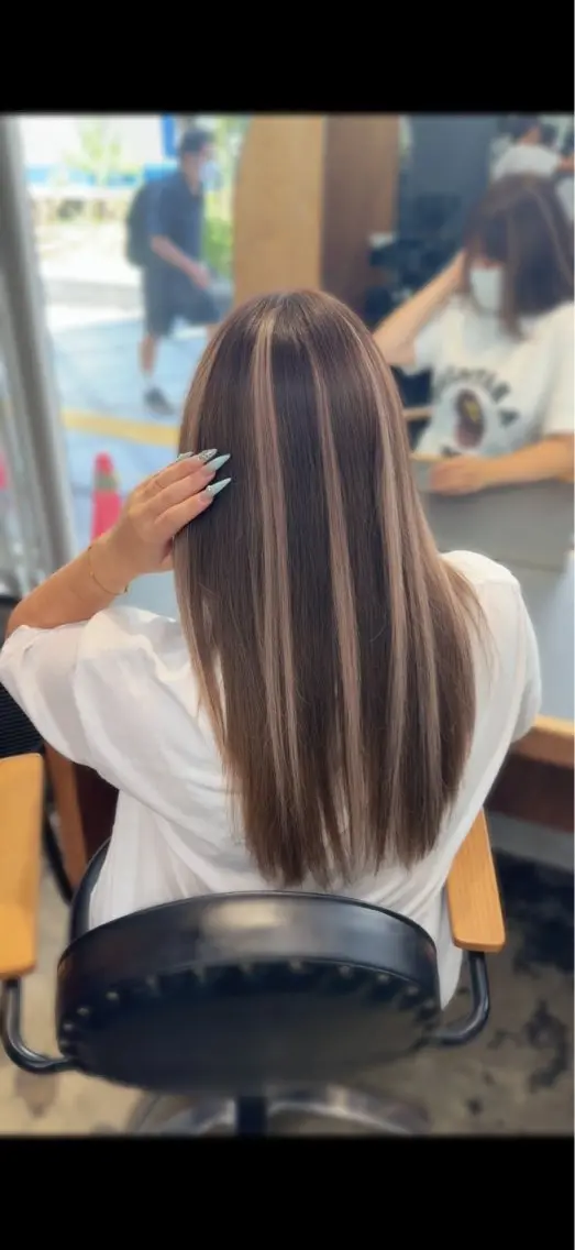 ロング カラー エクステ さわ 🫧🎀のヘアスタイル