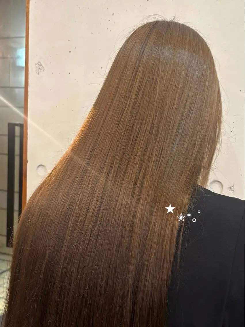 ロング カラー ヘアカラー 透明感カラー/ くるくるパーマミウのヘアスタイル