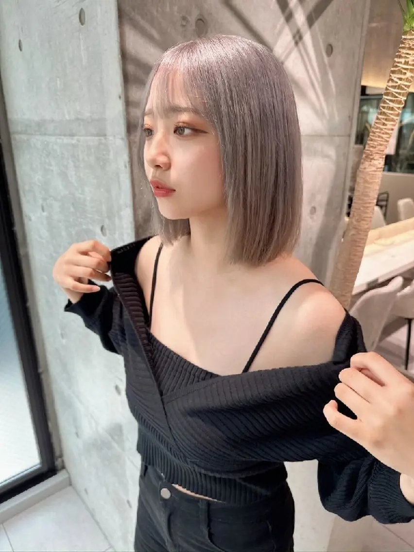 ショート カラー ヘアカラー トリートメント Lond Roleのヘアスタイル