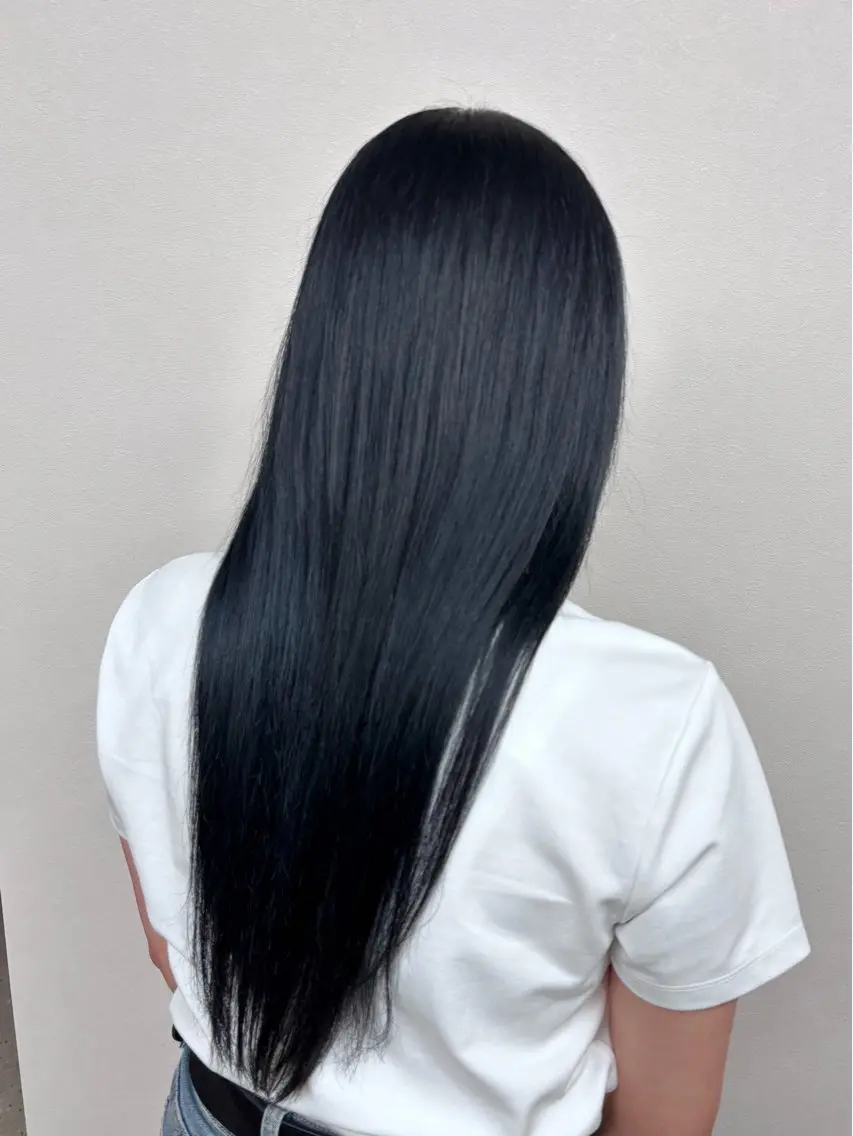 カラー 黒髪 ブルーカラー ブルーブラック 透明感カラー まどか /モデル募集中🌿のヘアスタイル