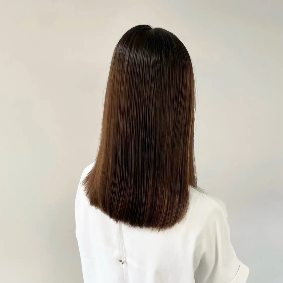ミディアム ルプラボウ　森 伸衣のヘアスタイル