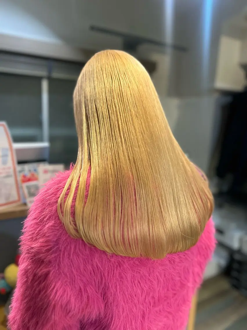 ダブルカラー🕊【coii】ロング料金なし🕊ブリーチ１回＋カラー🕊COTAトリートメント🕊18150⇒9990円の写真