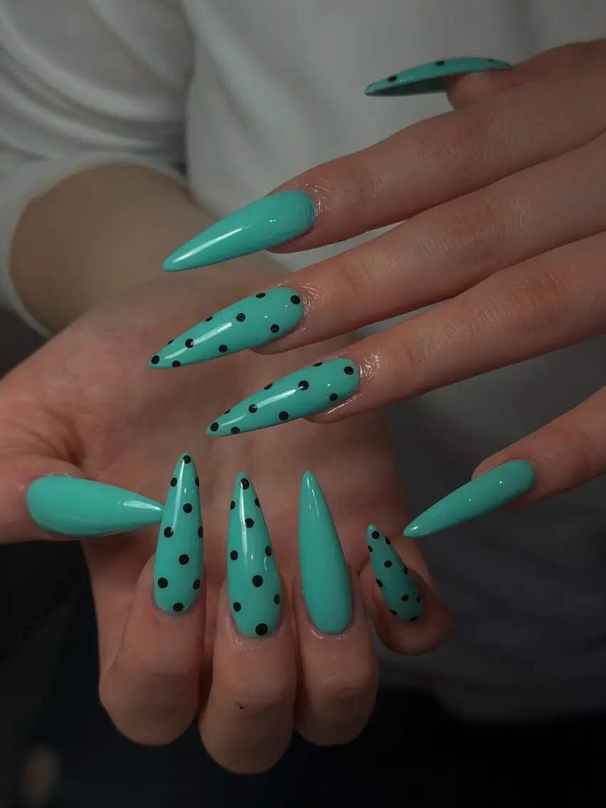 ネイル 韓国ネイル シンプルネイル ワンホンネイル ハンドネイル CoMo Nailのネイルデザイン