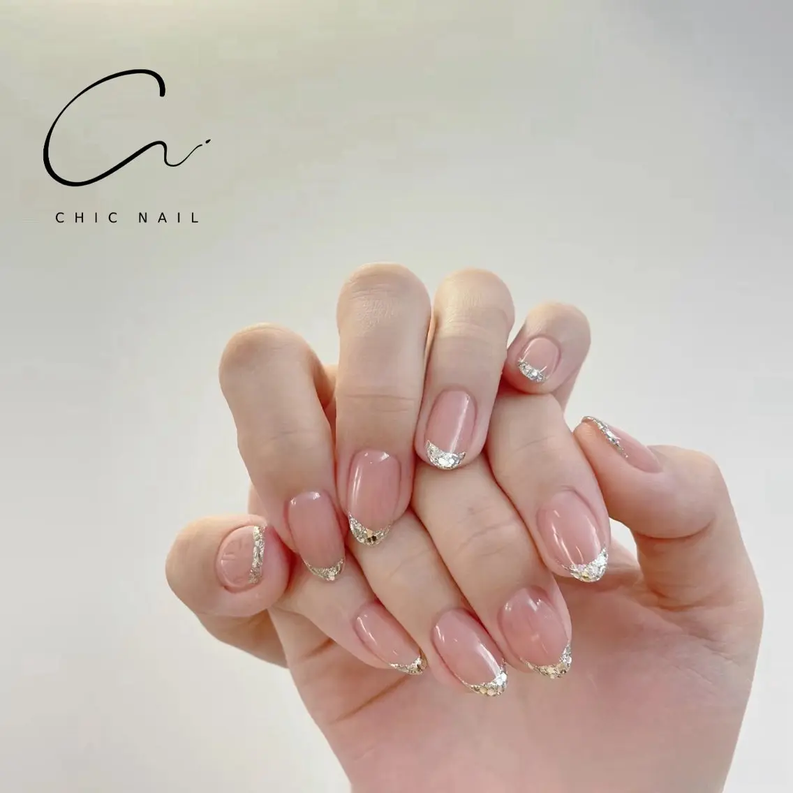 💎爪先華やか🪞★HAND🪩キラキラ光るガラスフレンチ✨カラーベース付け♪『オーロラフレンチ変更可』の写真