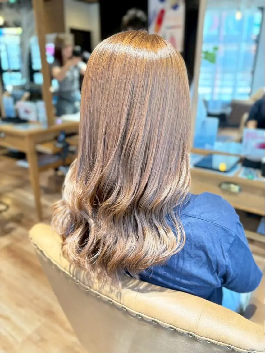 ロング 西村 雪菜のヘアスタイル