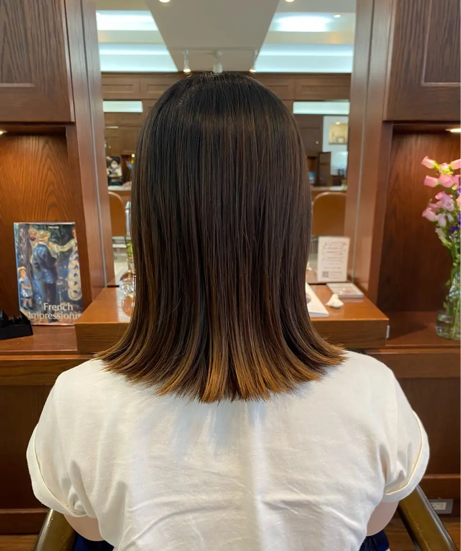 ミディアム カット ヘアカラー トリートメント 長谷川 礼子のヘアスタイル