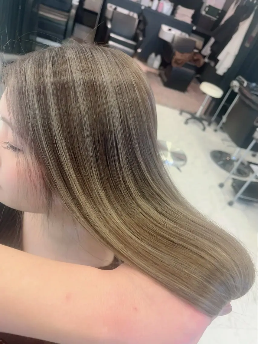 ロング ヘアカラー トリートメント 💎JADE GRACE💎のヘアスタイル