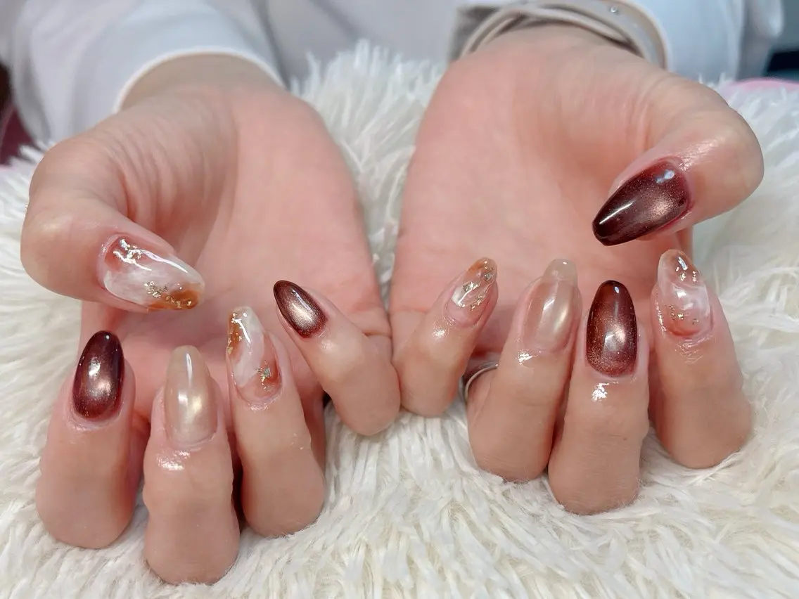 ネイル ハンドネイル パッチリオメメ Lianaのネイルデザイン