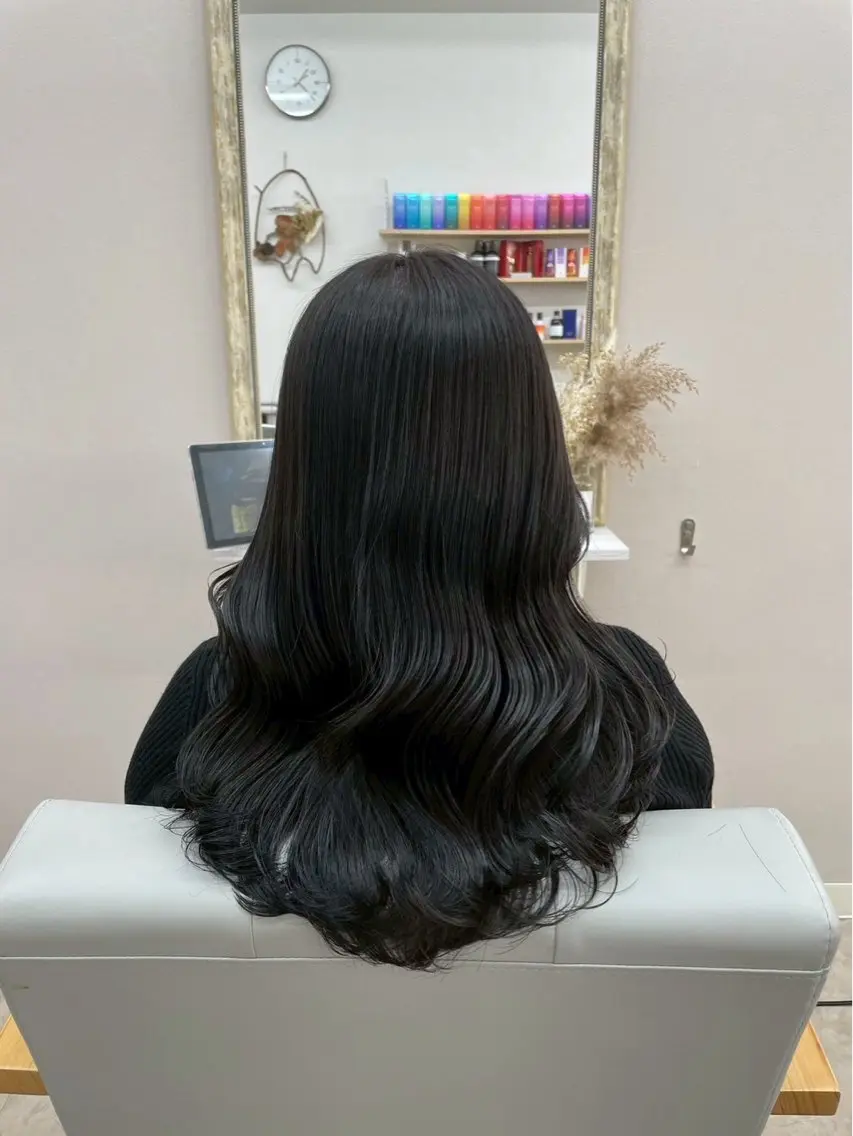 ロング カラー 黒髪 ブルーカラー ブルーブラック トリートメント ayane あやねのヘアスタイル
