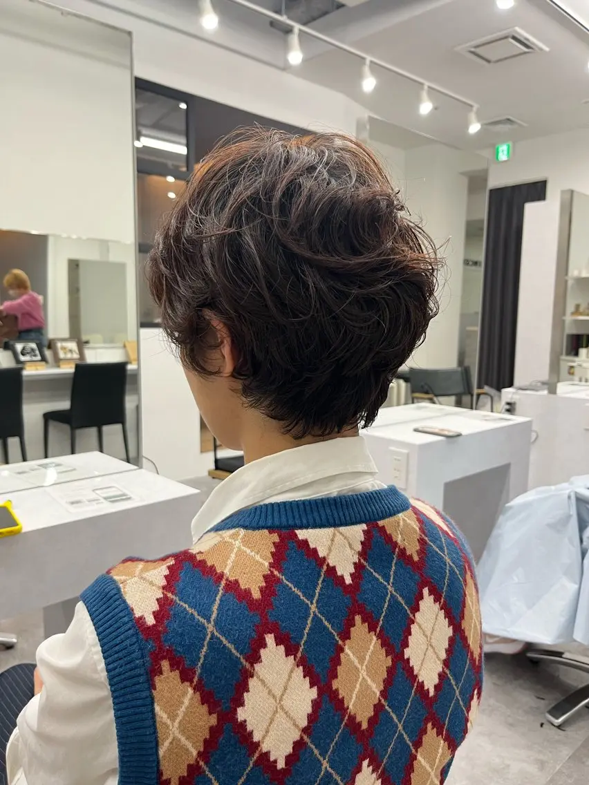ショート パーマ 門崎未依/レイヤー/ メンズカット🪿🌼のヘアスタイル