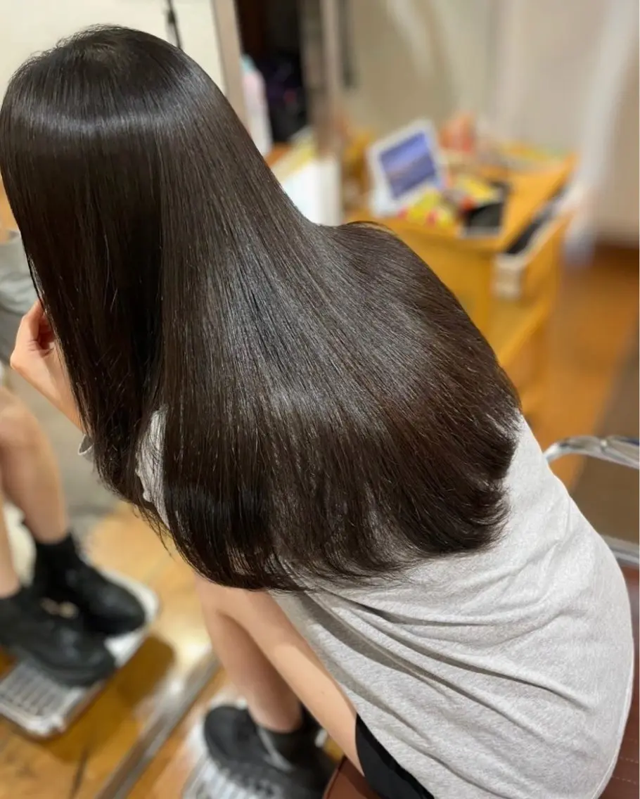 ロング カット 縮毛矯正 トリートメント 拓麿✂︎/韓国ヘア× コテ巻きパーマのヘアスタイル
