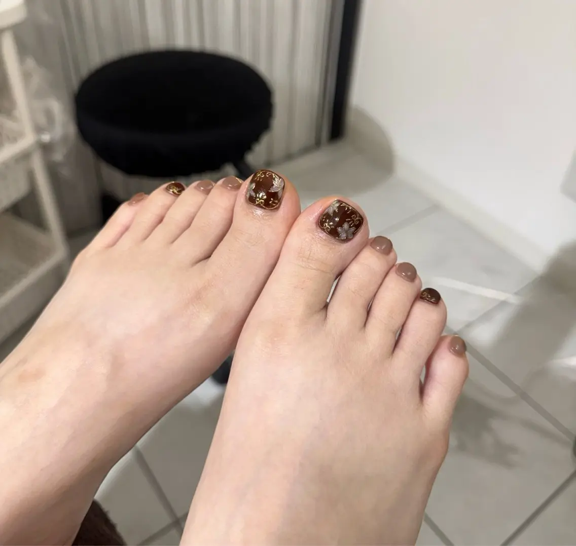 ネイル アートネイル ミラーネイル LUCULIA 武田のネイルデザイン
