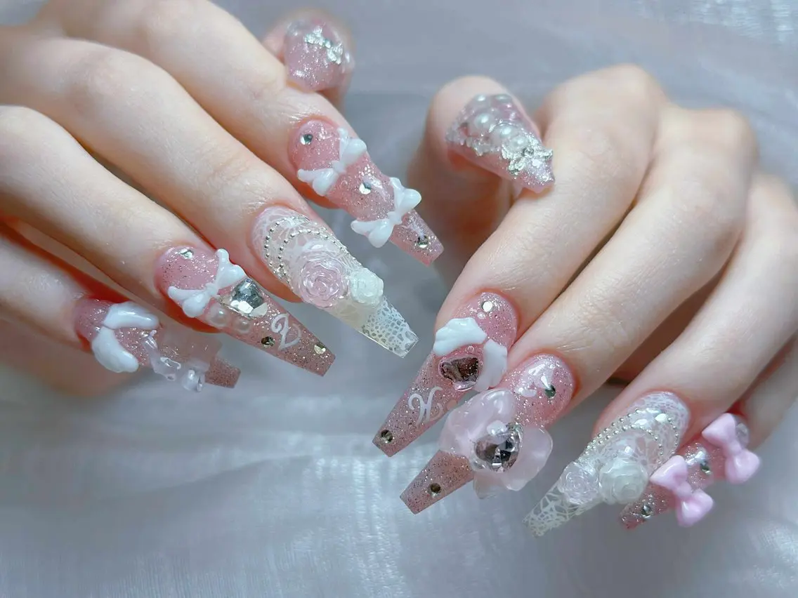ネイル アートネイル 成人式 ジェルネイル ニュアンスネイル 夏ネイル ハンドネイル Jenn Nail Salonのネイルデザイン