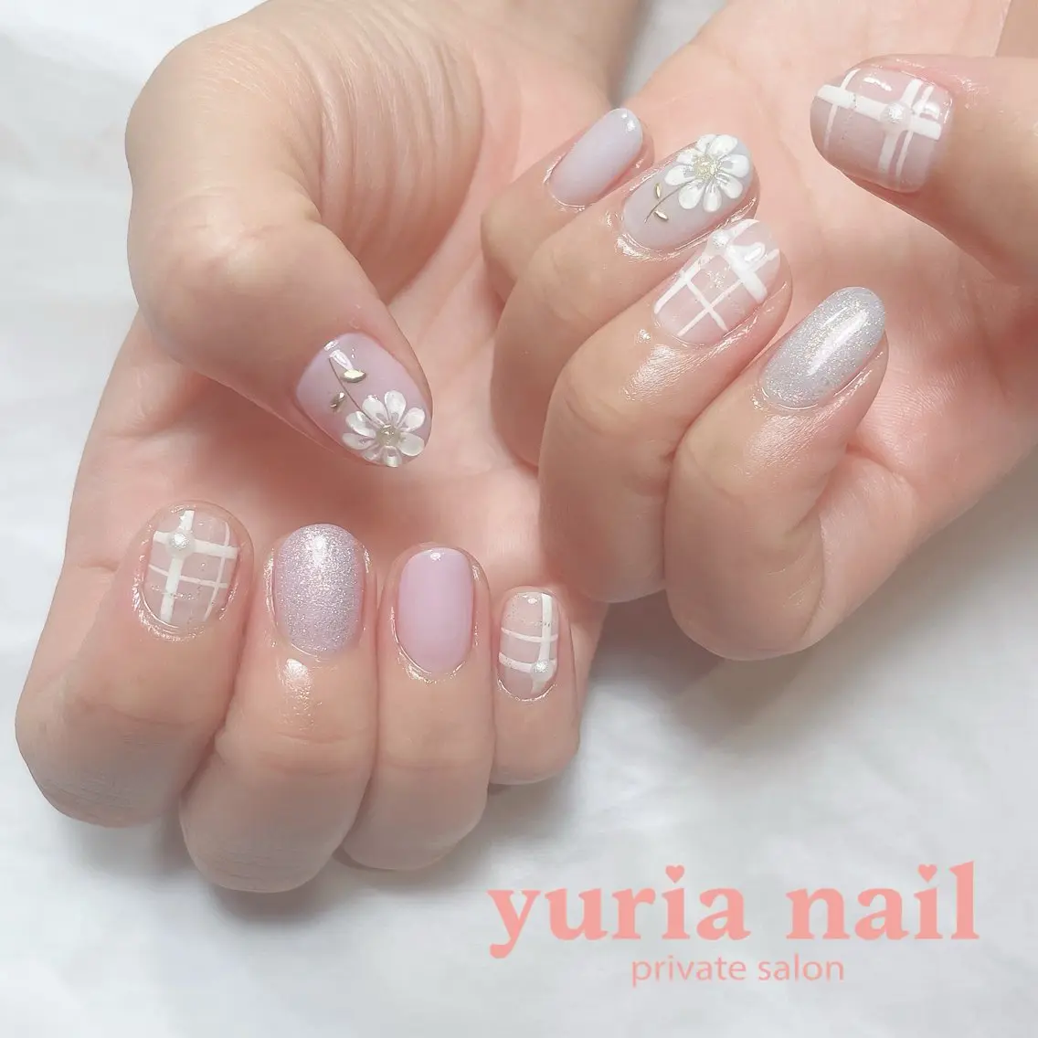 ネイル ブルー フラワーネイル ジェルネイル ぷっくりネイル パープル ハンドネイル 小林 ゆりあのネイルデザイン