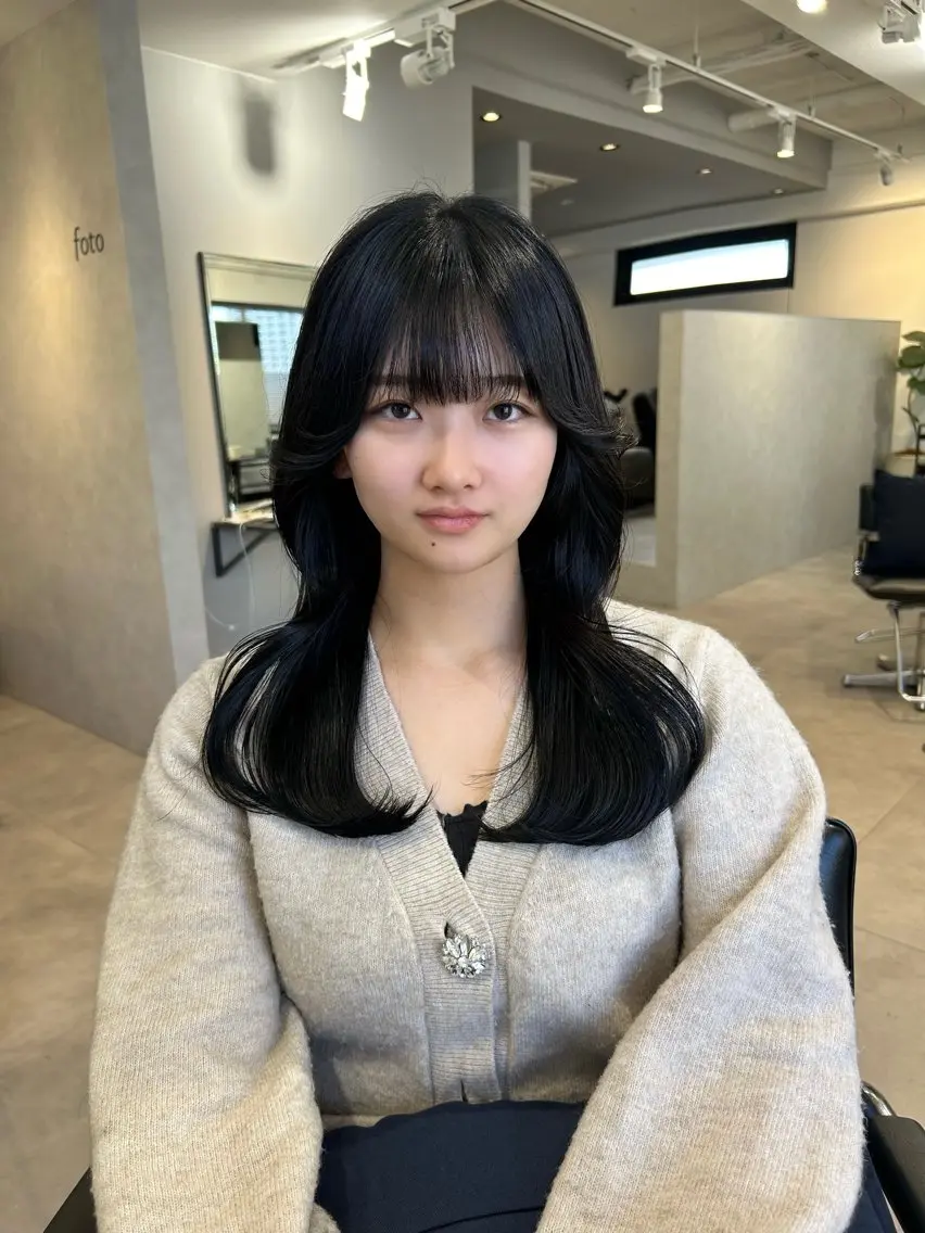 セミロング カラー くびれヘア ❤️ショートカット ・顔周りカット❤️のヘアスタイル
