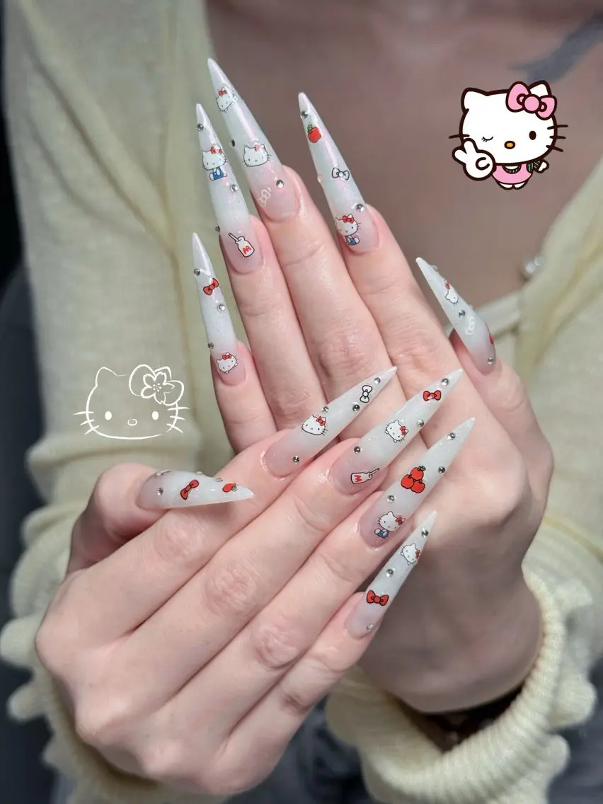 ネイル ボルドー チークネイル 長さ出し フレンチネイル ジェルネイル ハンドネイル VANI Belle Nailのネイルデザイン