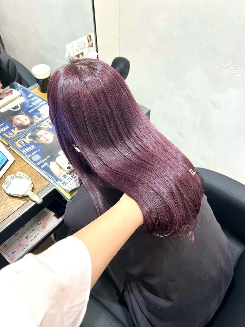 カラー ベージュカラー ブリーチ ラベンダーカラー ラベンダーピンク ピンクカラー カット ヘアカラー トリートメント 藤間 帆乃夏（とうまほのかのヘアスタイル