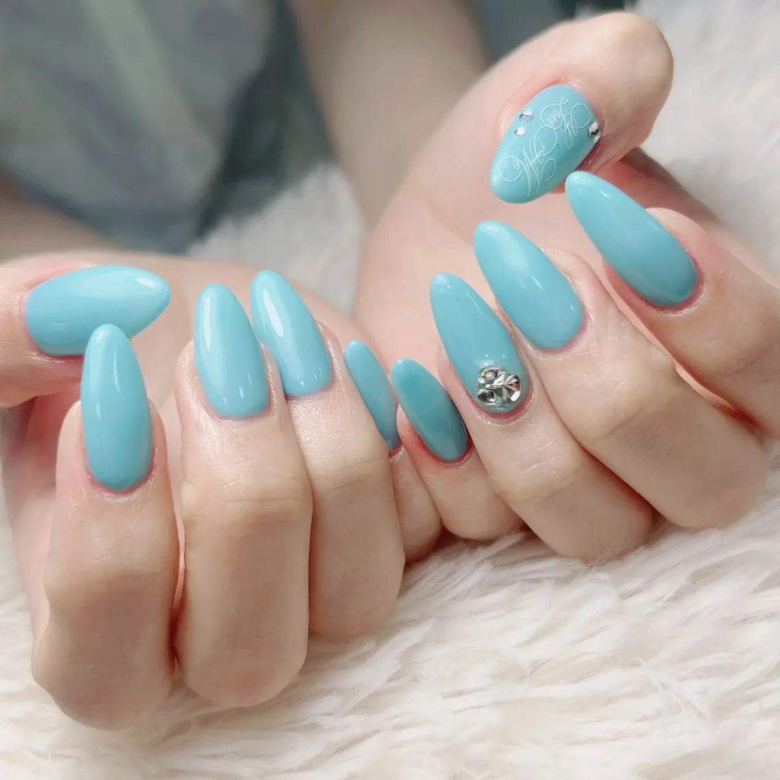 セミロング ハンドネイル gallery Yumiのネイルデザイン