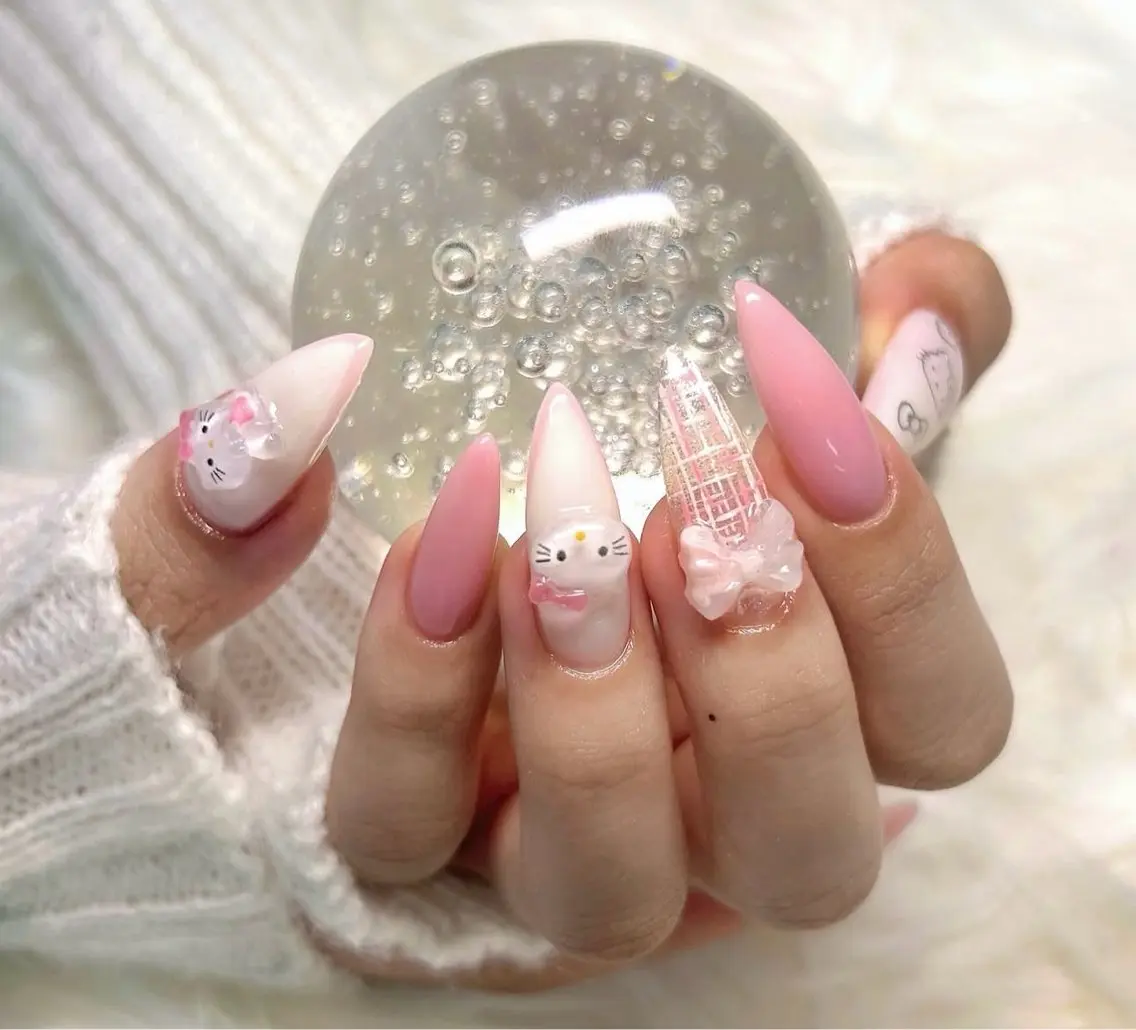 ネイル MONE PINK  NAILのネイルデザイン