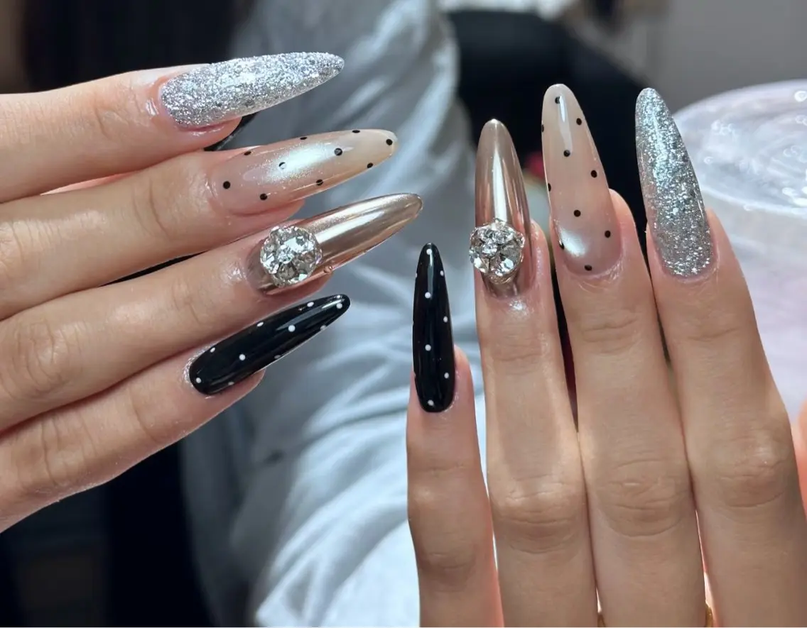 ネイル アートネイル ジェルネイル 韓国ネイル ニュアンスネイル シンプルネイル ハンドネイル ハンドケア Anna Melia Nailのネイルデザイン