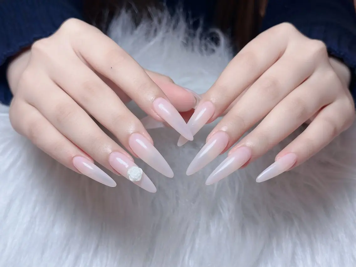 ネイル ワンカラーネイル シンプルネイル ハンドネイル Aimee Nail Studioのネイルデザイン