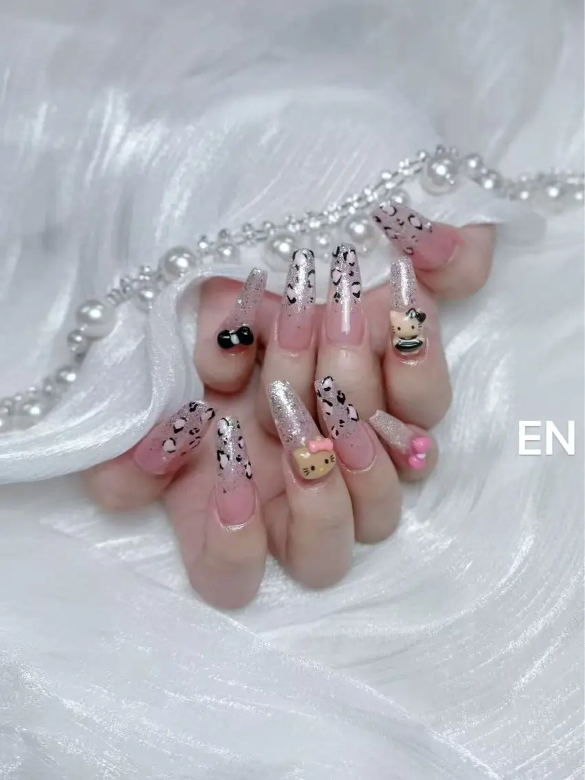 ネイル EN Salon linaのネイルデザイン