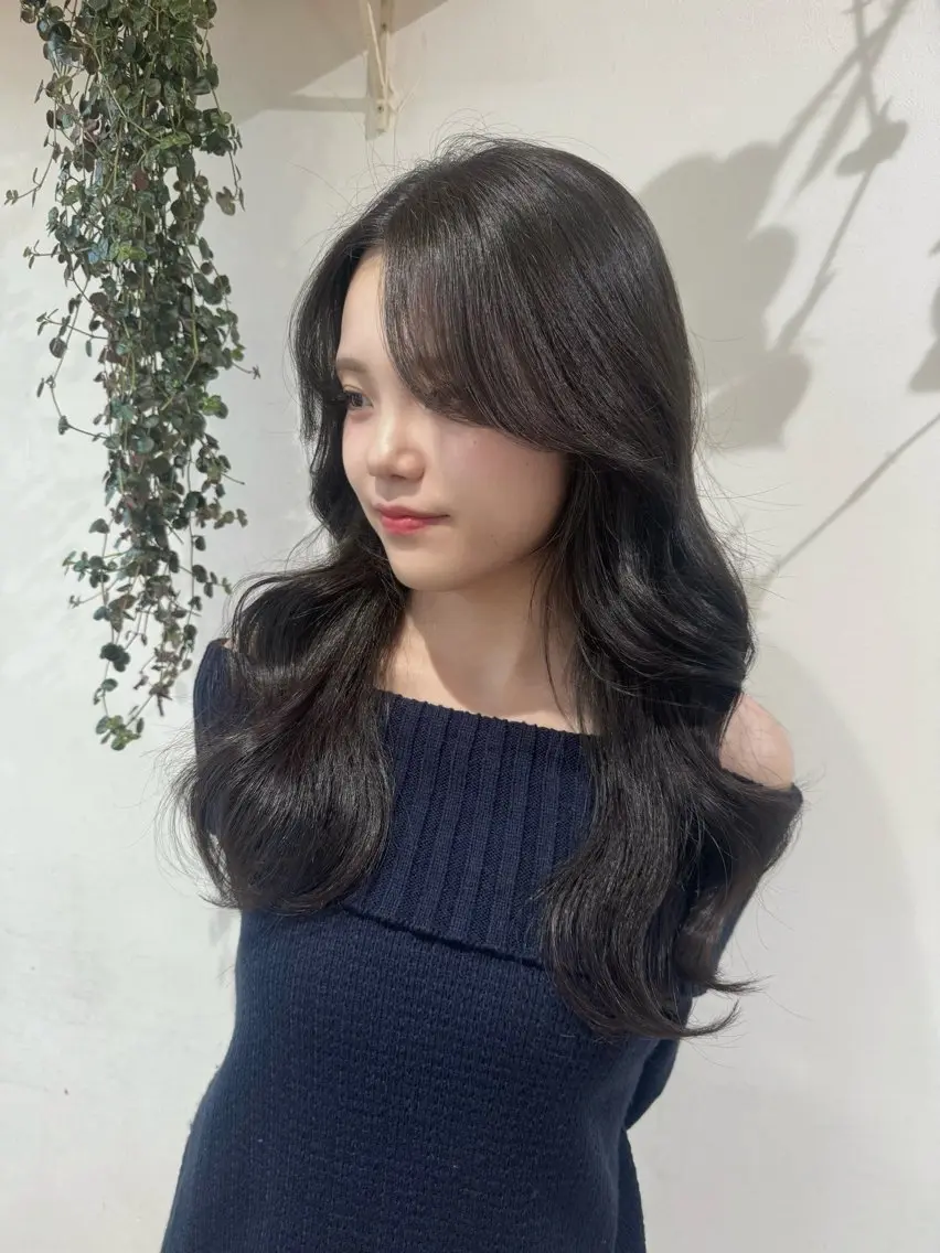 ロング カラー カット コトミ【メンズ】 【曲がる縮毛矯正】のヘアスタイル