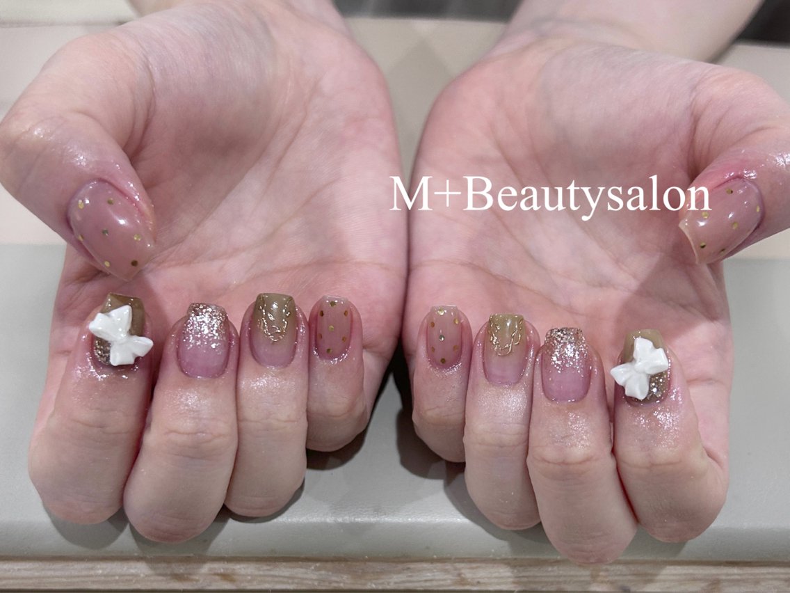 ネイル M+  Beauty Salonのネイルデザイン