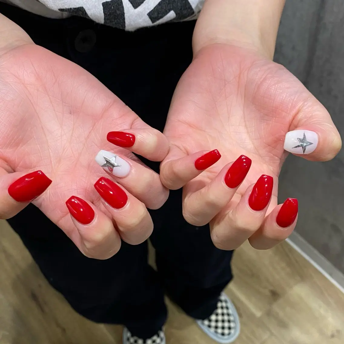 ネイル アートネイル SAKURA 中島のネイルデザイン