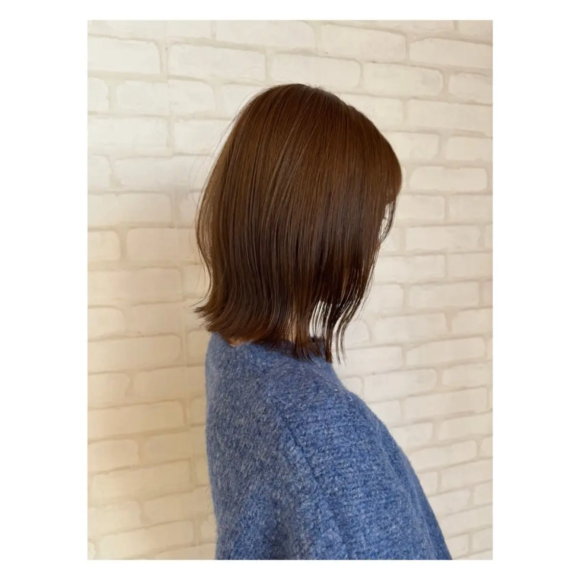 ミディアム カラー 石橋 咲のヘアスタイル