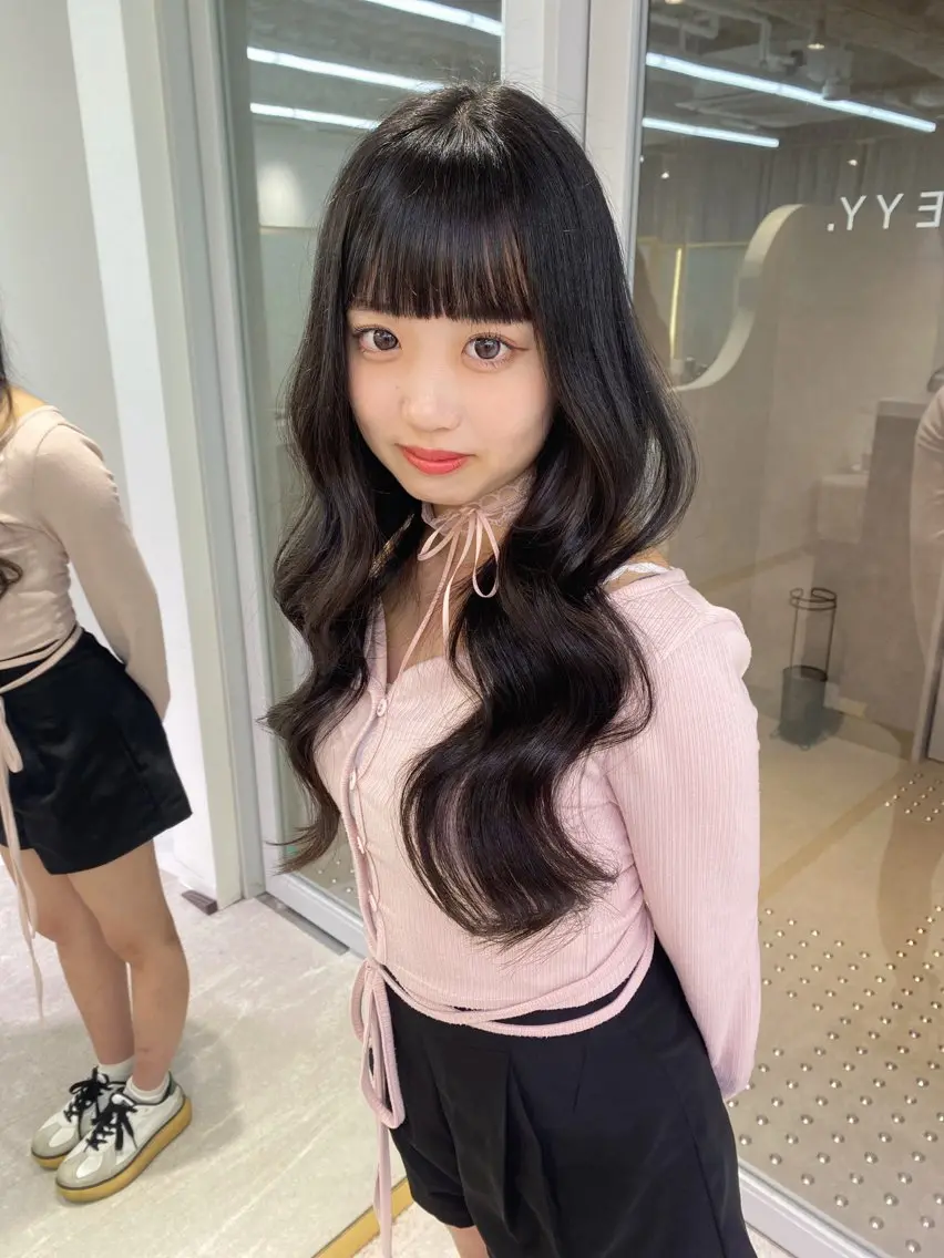 ロング ヨシンモリ 韓国風ヘア 古川 美羽のヘアスタイル