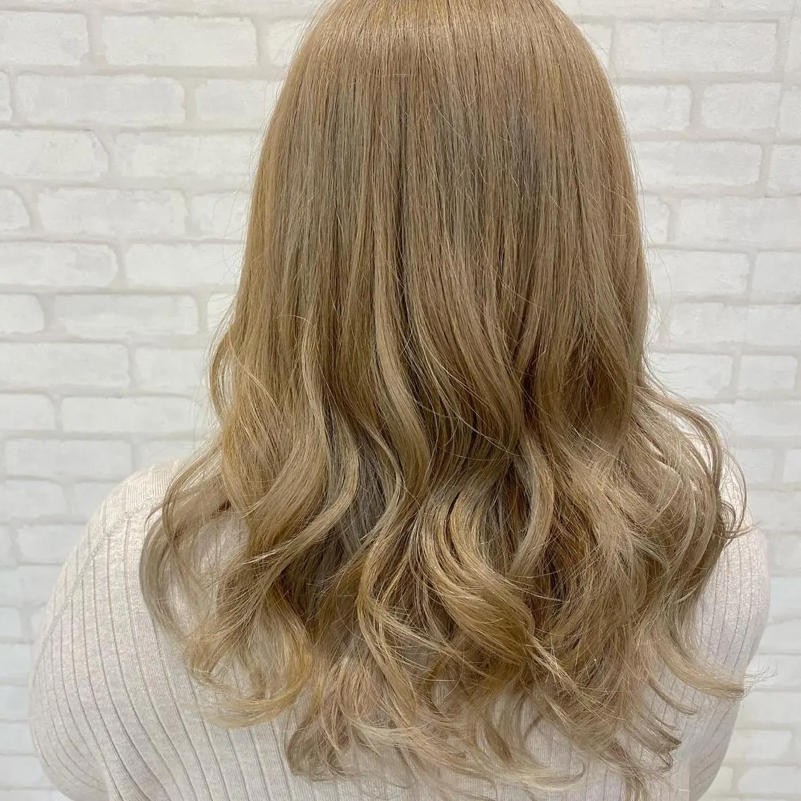 ロング カラー カット ヘアカラー トリートメント 中川 拓弥のヘアスタイル