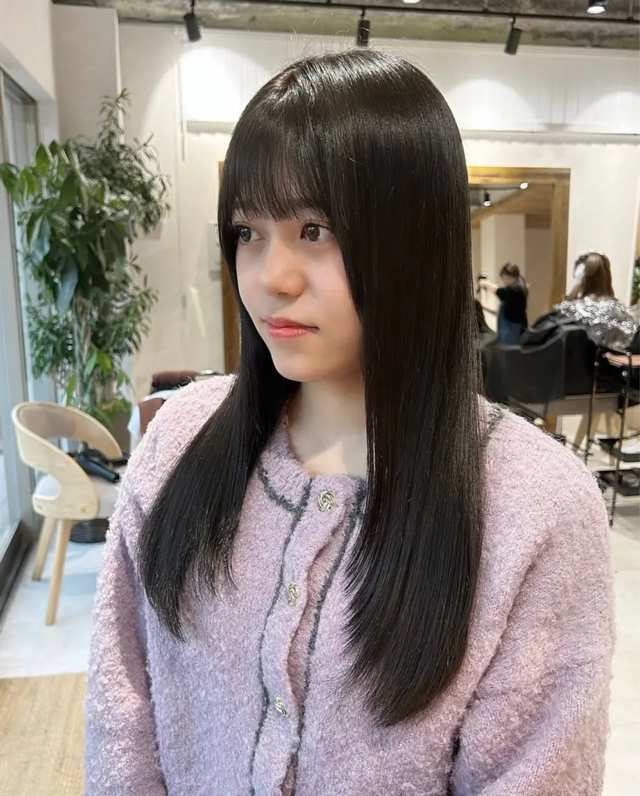 セミロング カラー カット ヘアカラー トリートメント ヘアセット 🌷横浜/レイヤー /艶カラー🌷のヘアスタイル