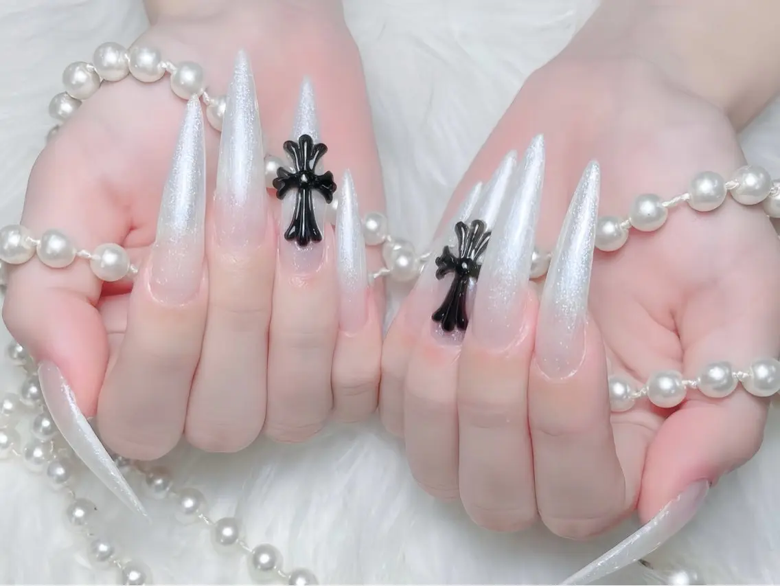 ネイル ブルー ジェルネイル ガーリー グラデーション グリーン ハンドネイル Rin Nail 新大久保店のネイルデザイン