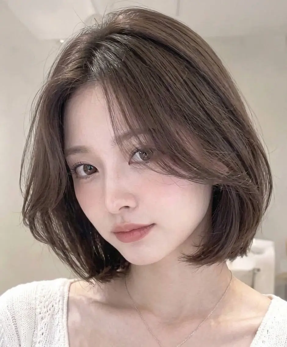 ショート ボブ くびれヘア 顔周りカット 韓国風ヘア 小顔カット 木下 結華のヘアスタイル