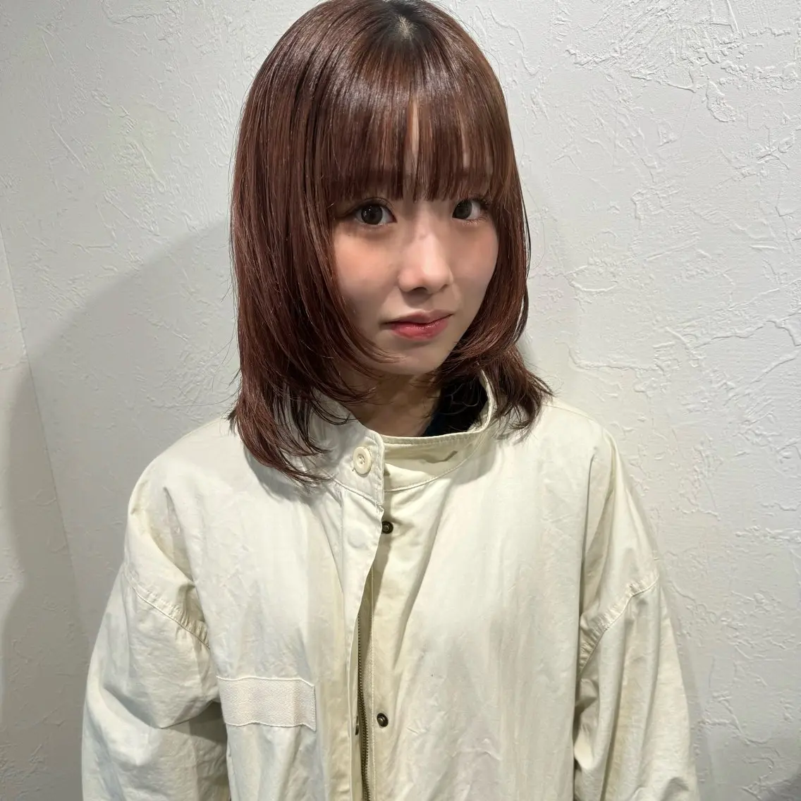 ミディアム カラー shiho .のヘアスタイル