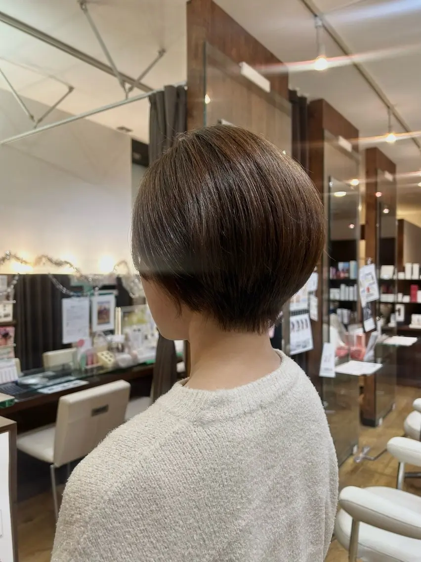 ショート ショートヘア うる艶カラー 🌼aokiのヘアスタイル