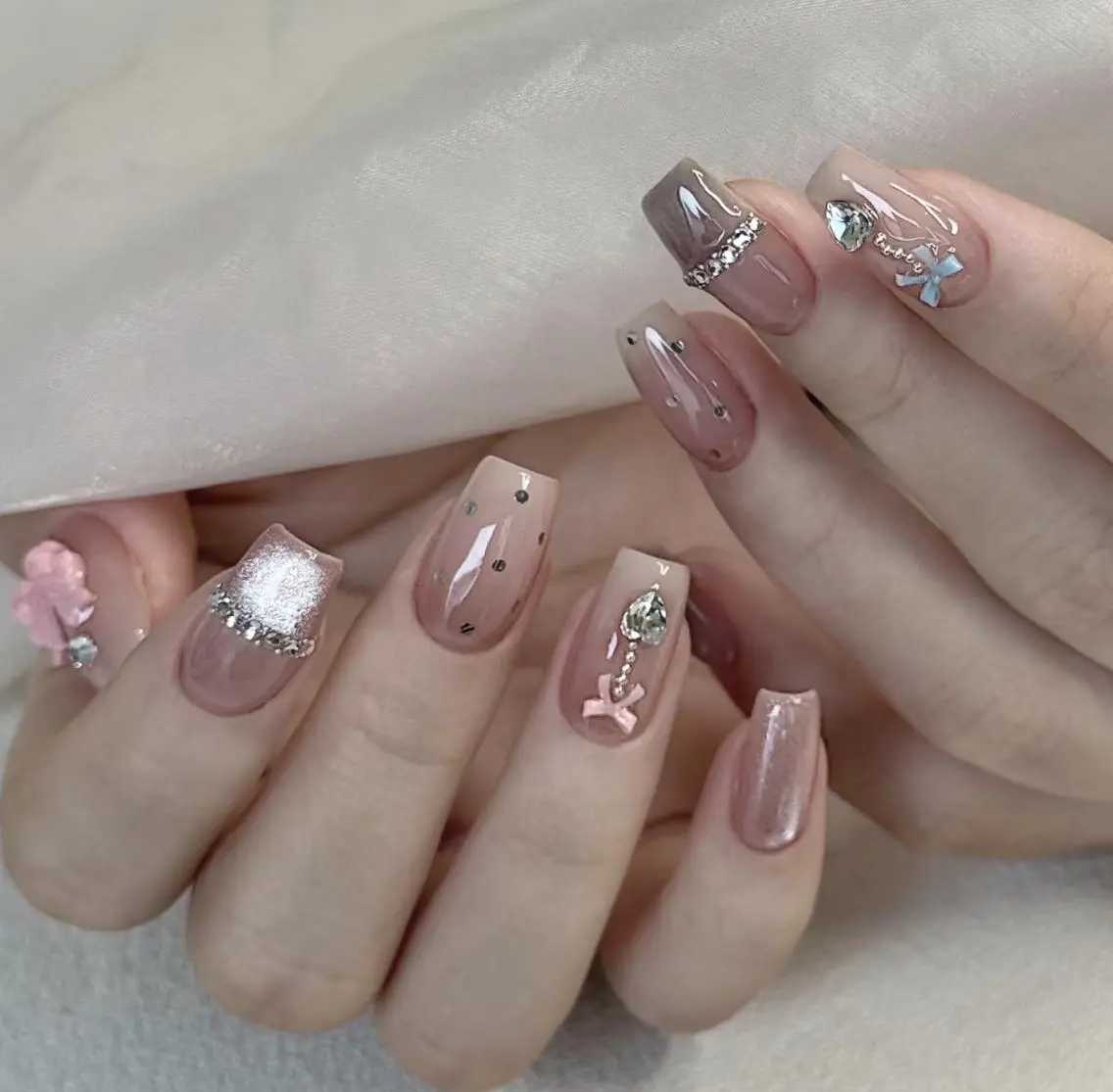 ネイル ハンドネイル Pure&Rich Nailのネイルデザイン