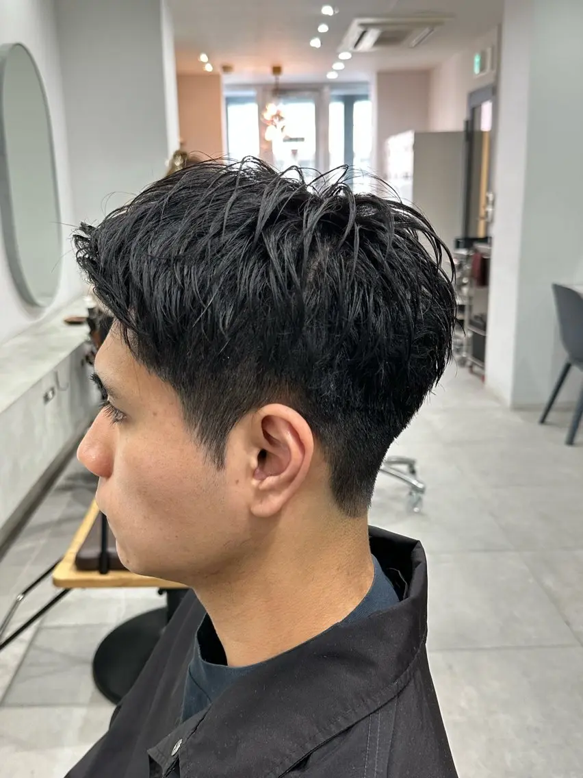 ショート メンズ カット シガ ミクトのヘアスタイル