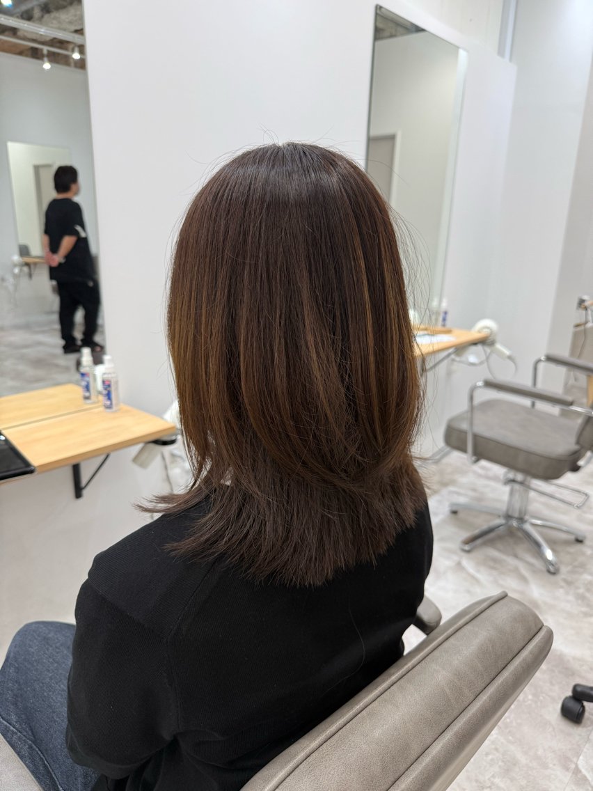 ミディアム カラー カット ヘアカラー 亀井 啓汰のヘアスタイル