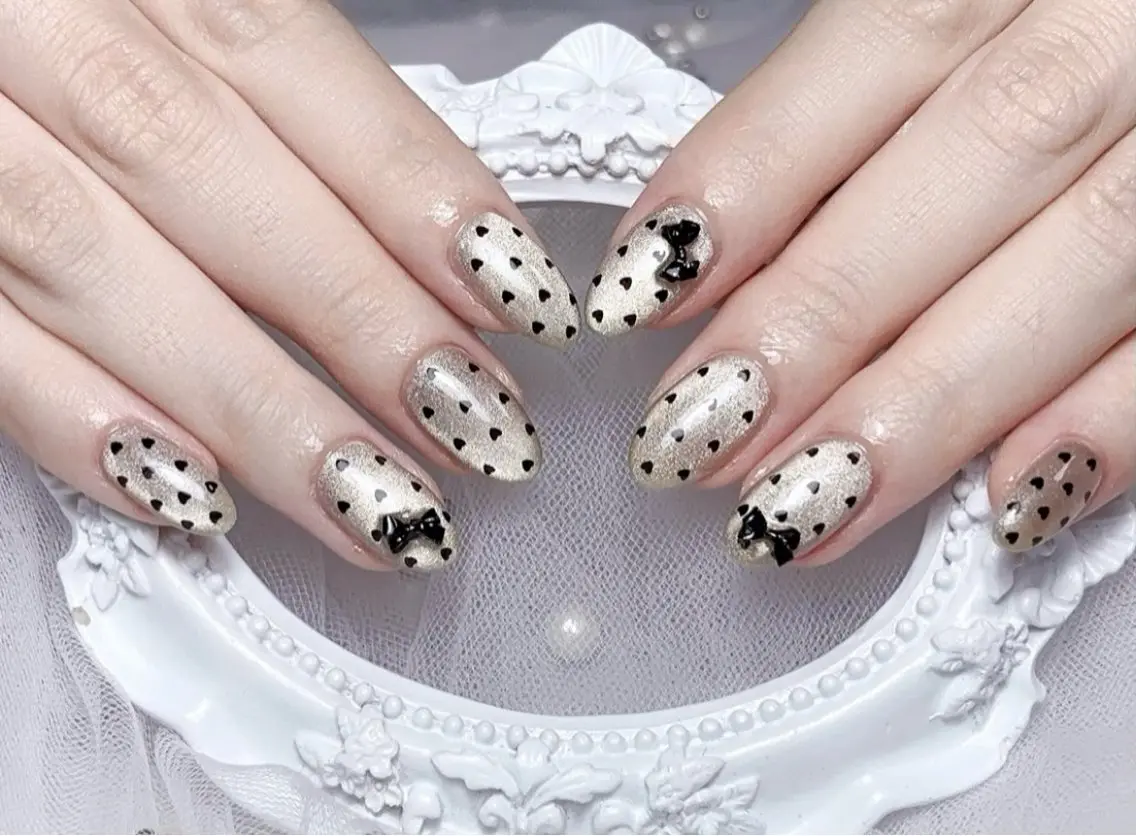ネイル MoonHi Nail 朝霞台のネイルデザイン