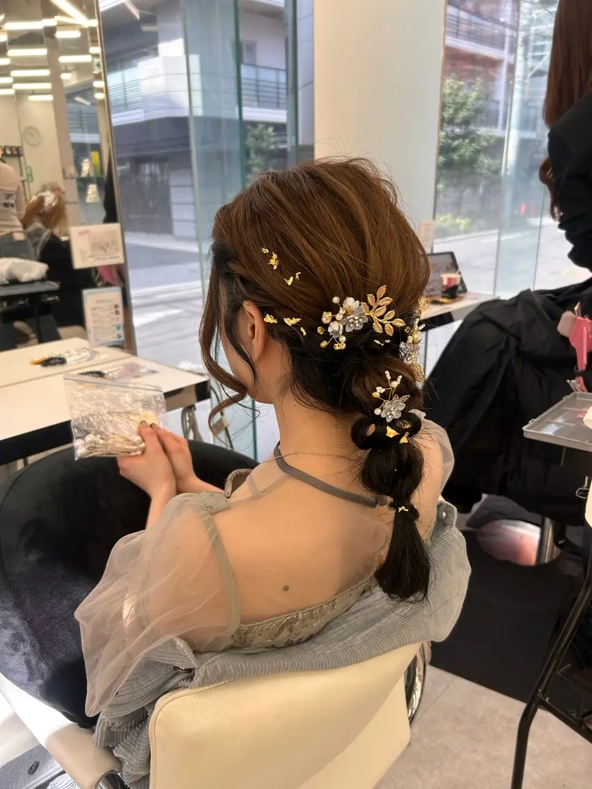 セミロング ヘアアレンジ ヘアセット はるか/透明感カラー /ヘアアレンジ🤍のヘアスタイル