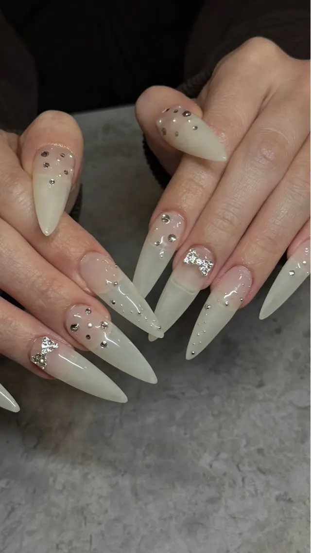 ネイル ハンドネイル IROHA NAIL Mihoのネイルデザイン