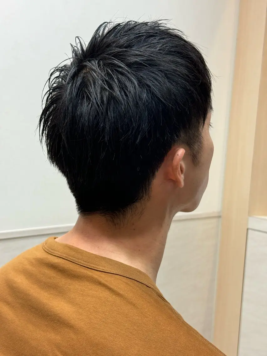 ミディアム メンズ ツーブロック 刈り上げ 💈Hisa ／ 理容師💈のヘアスタイル