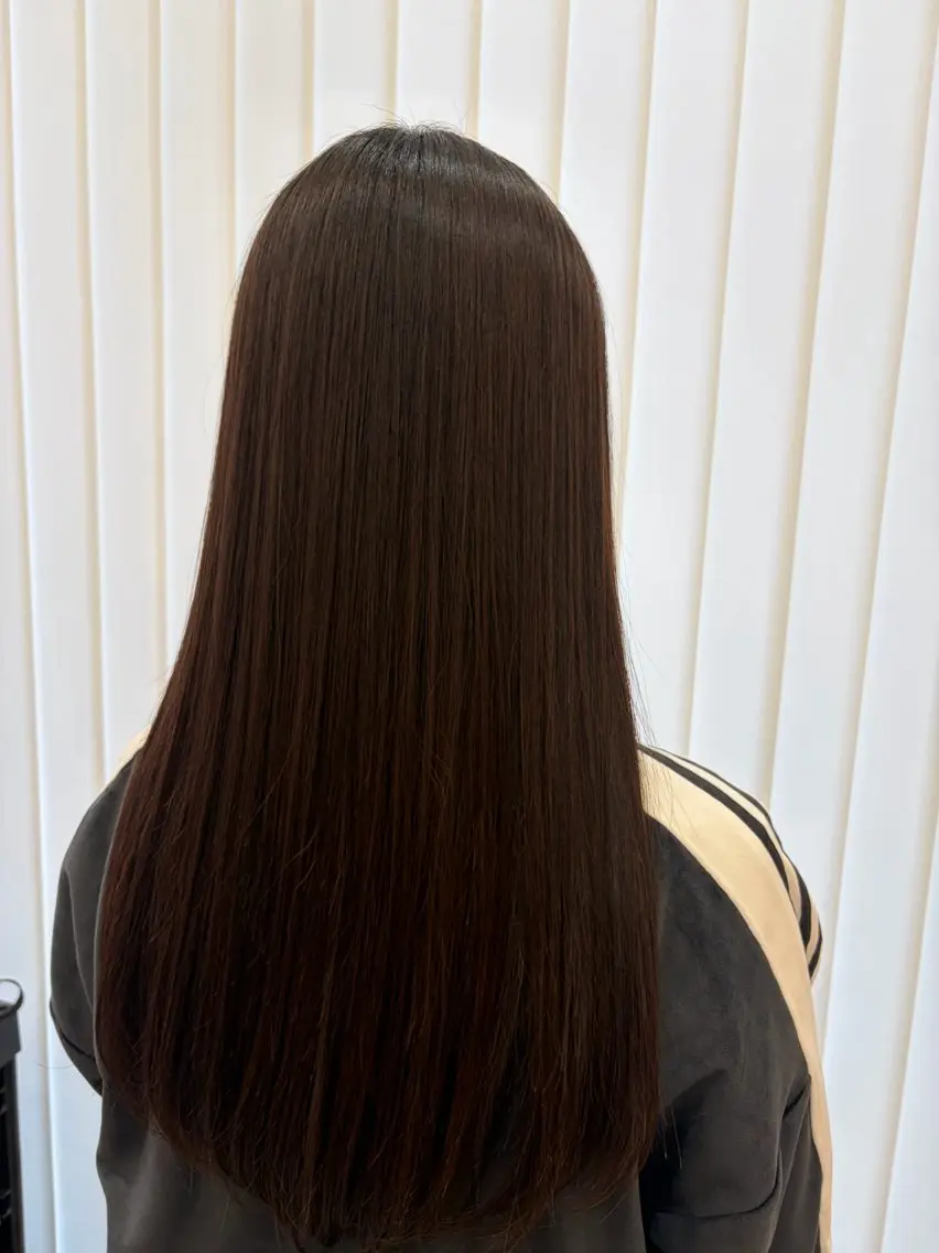 ロング カット 縮毛矯正 finch✦ shoko🩶のヘアスタイル